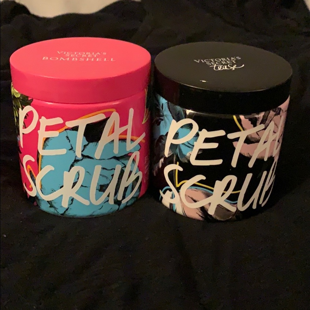 Victoria’s Secret Tease and Bombshell body scrub